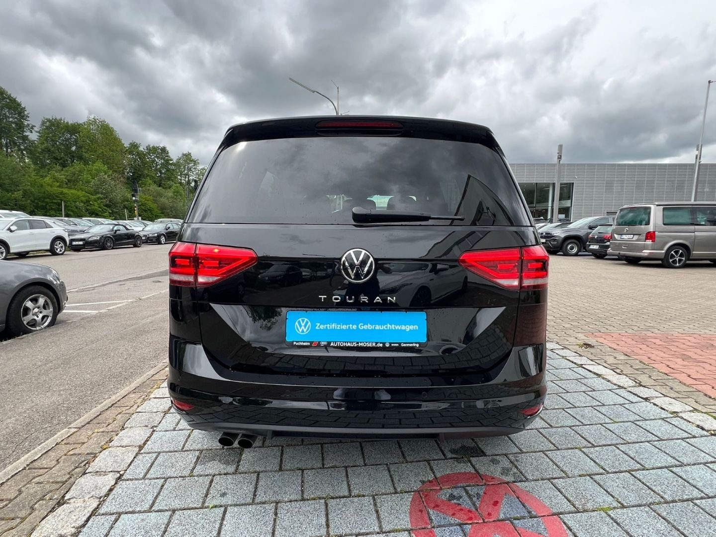 Touran 2.0TDI DSG GOAL AHK*7Sitze*IQ*Navi*elHeck