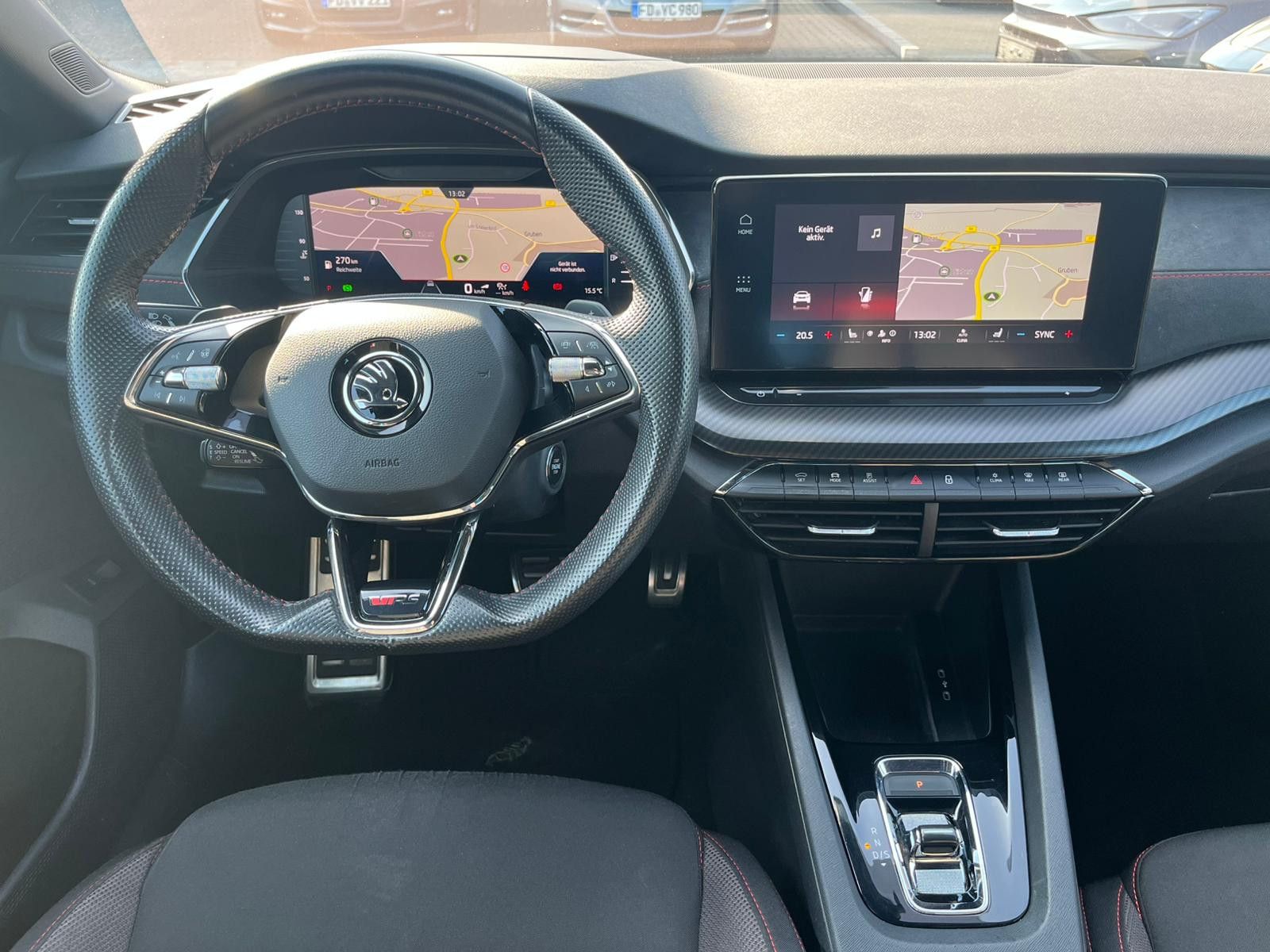 Fahrzeugabbildung SKODA Octavia 2.0 TDI RS DSG AHK*LED*19"HUD*KAMERA*ACC