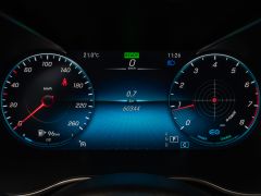 Foto Nummer 38: MERCEDES-BENZ GLC 300