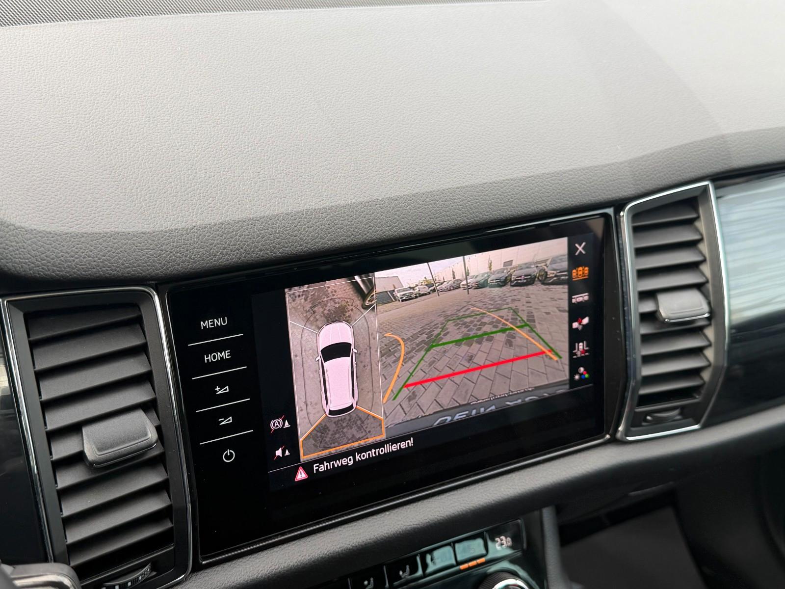 Skoda Kodiaq Style 4x4*7Sitzer*PANO*360*LED*MEMORY*AHK