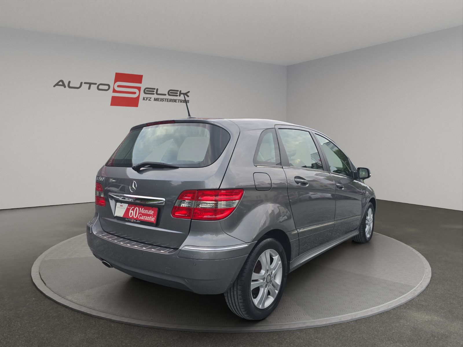 Fahrzeugabbildung Mercedes-Benz B -Klasse 200 AUTOMATIK SERVICE NEU TEMP KLIMA