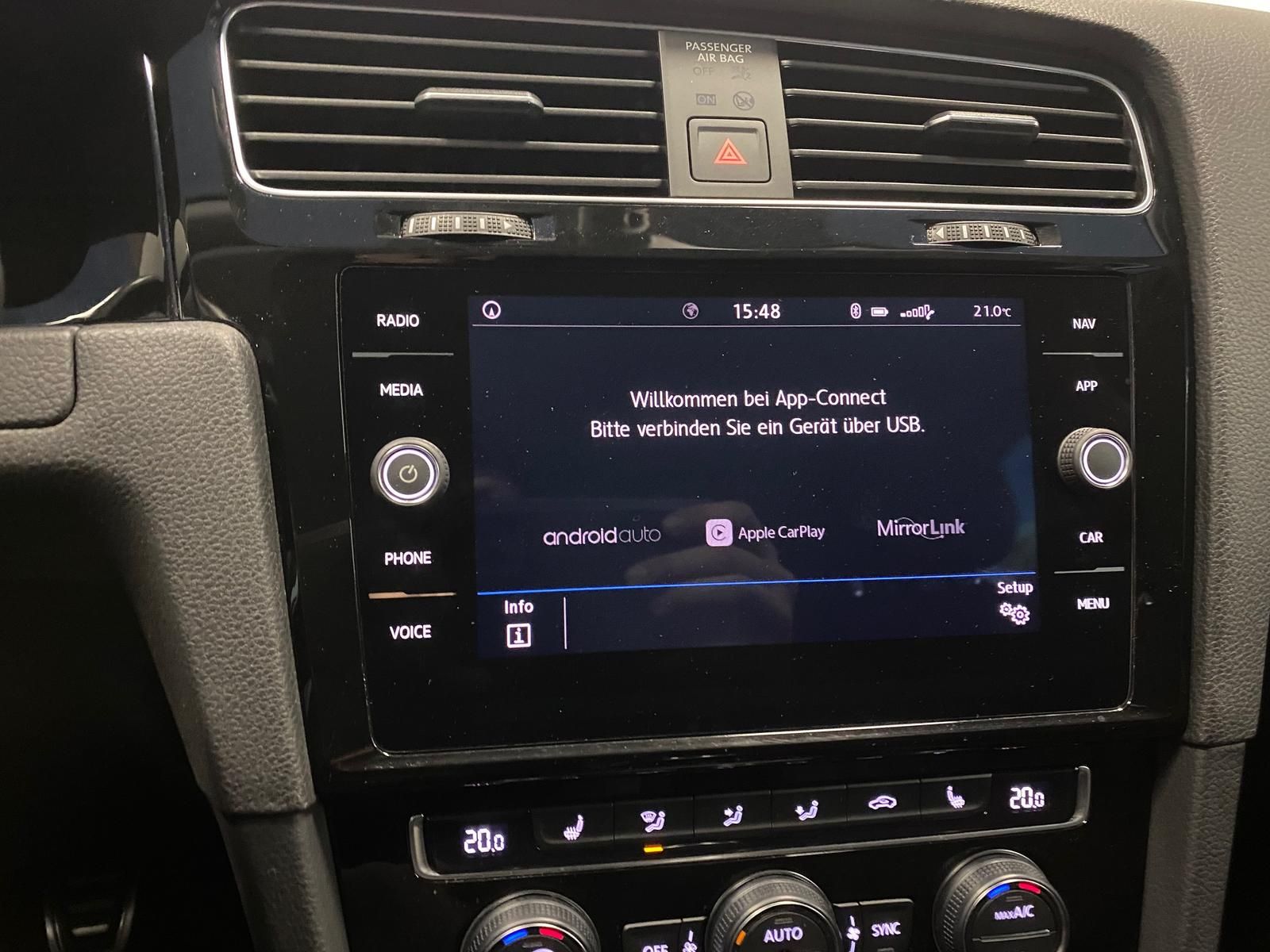Fahrzeugabbildung Volkswagen Golf Variant VII 1.0 TSI Join+APP+ALLWETTER+NAVI