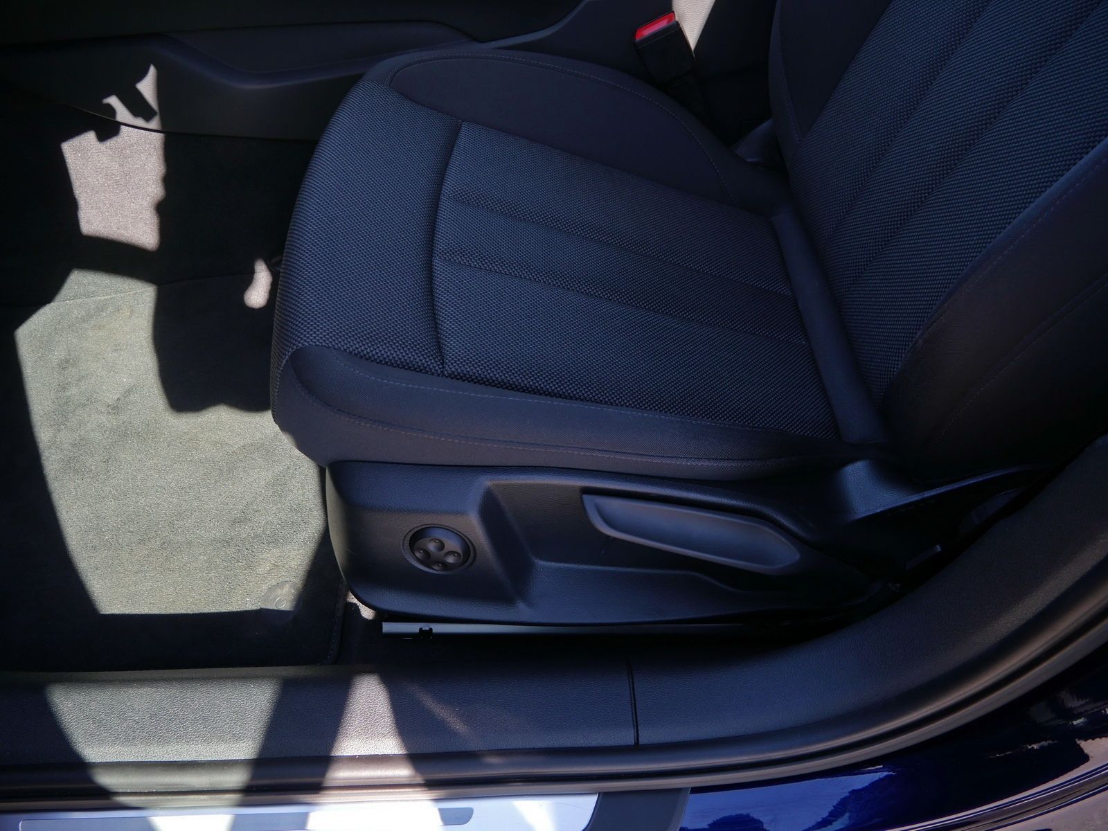 Audi A4 - Bild 22