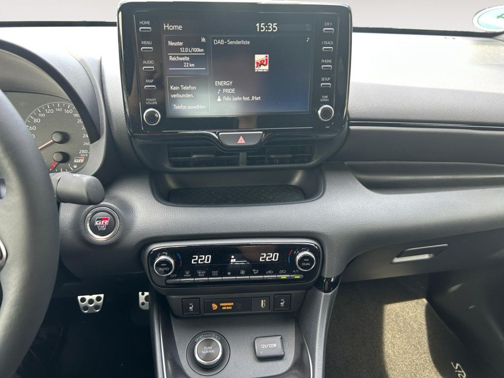Fahrzeugabbildung Toyota GR Yaris mit High-Performance-Paket