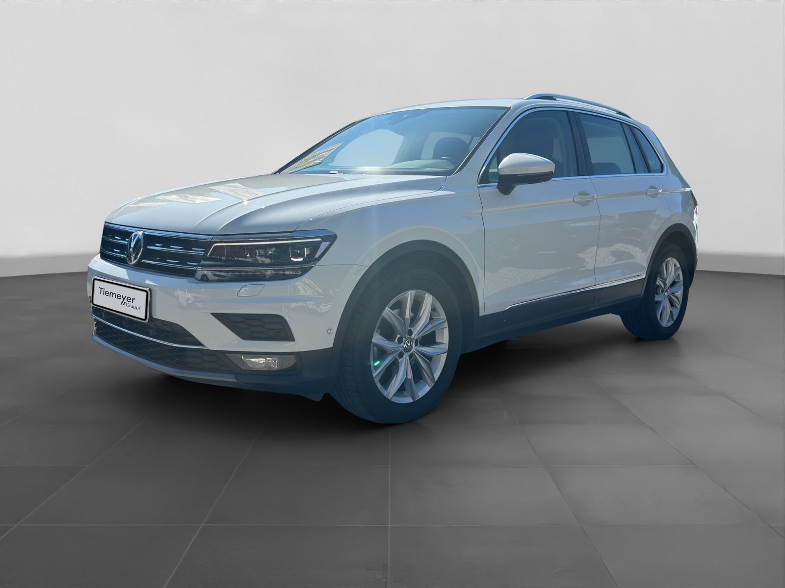 Volkswagen Tiguan 2.0 TDI DSG HIGHLINE AHK KAMERA NAVI foto 2