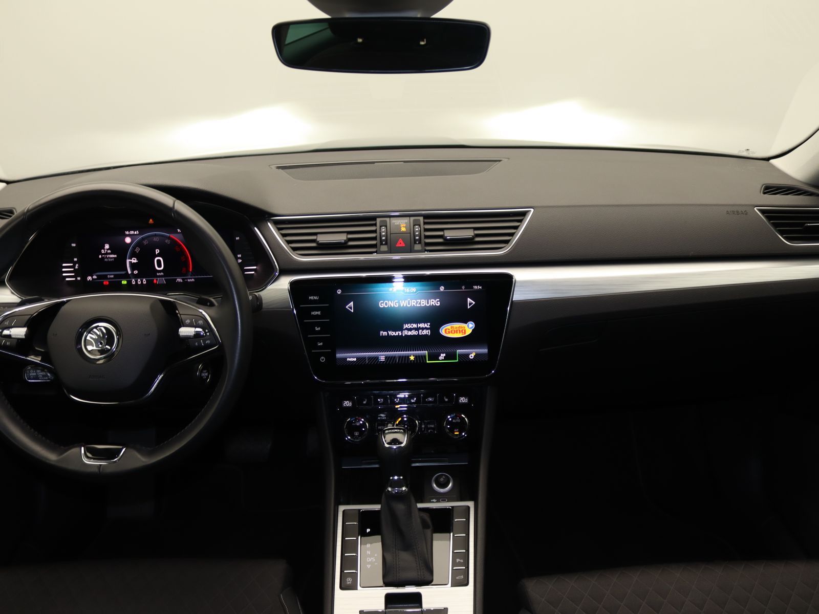 Skoda Superb - Bild 9
