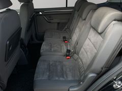 VW Touran Highline AHK|8xBereift|SHZ|Klima|PDC|MFL