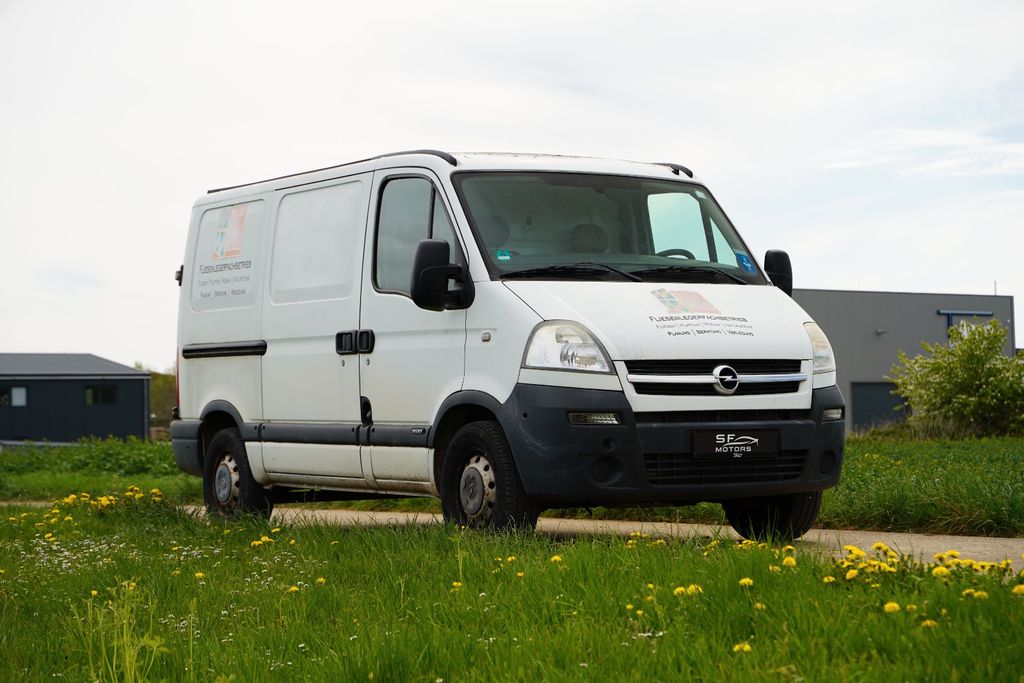 Opel Movano