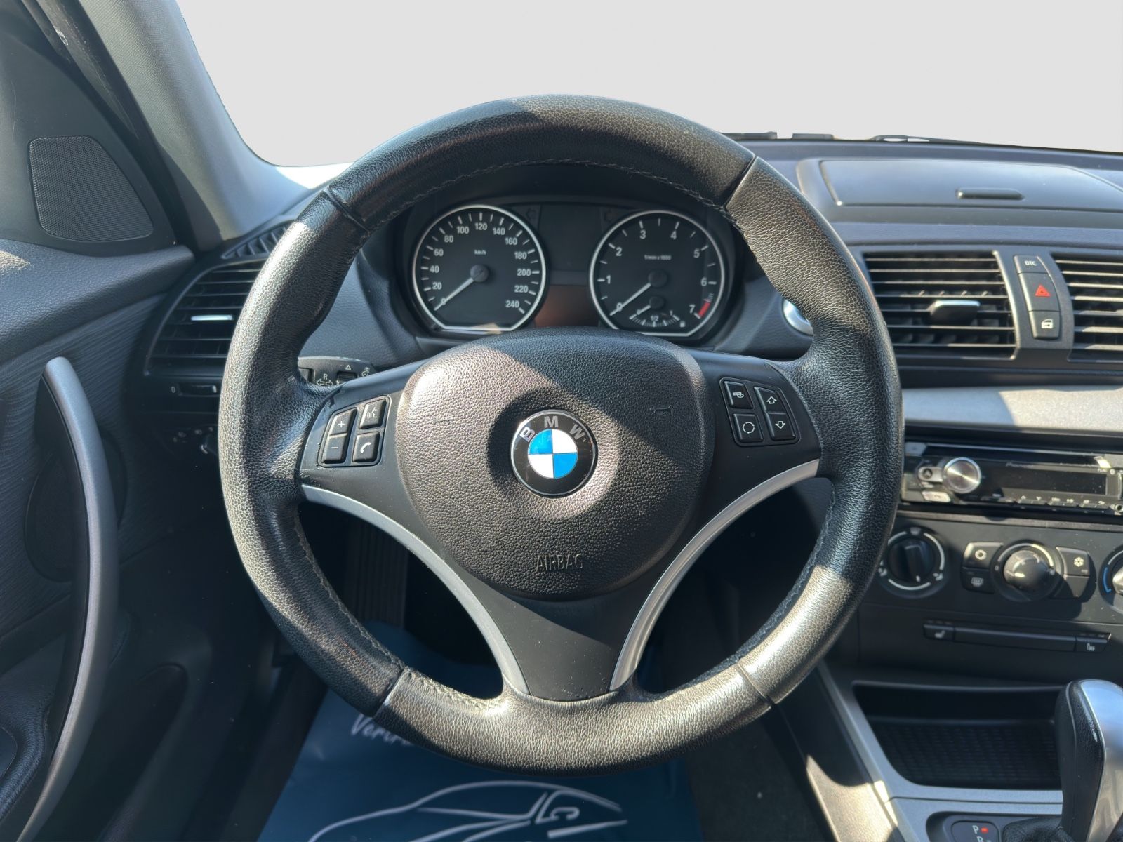 Fahrzeugabbildung BMW 116i/II.Hand/Sitzheizung/Klima/PDC/16ZollAlu/