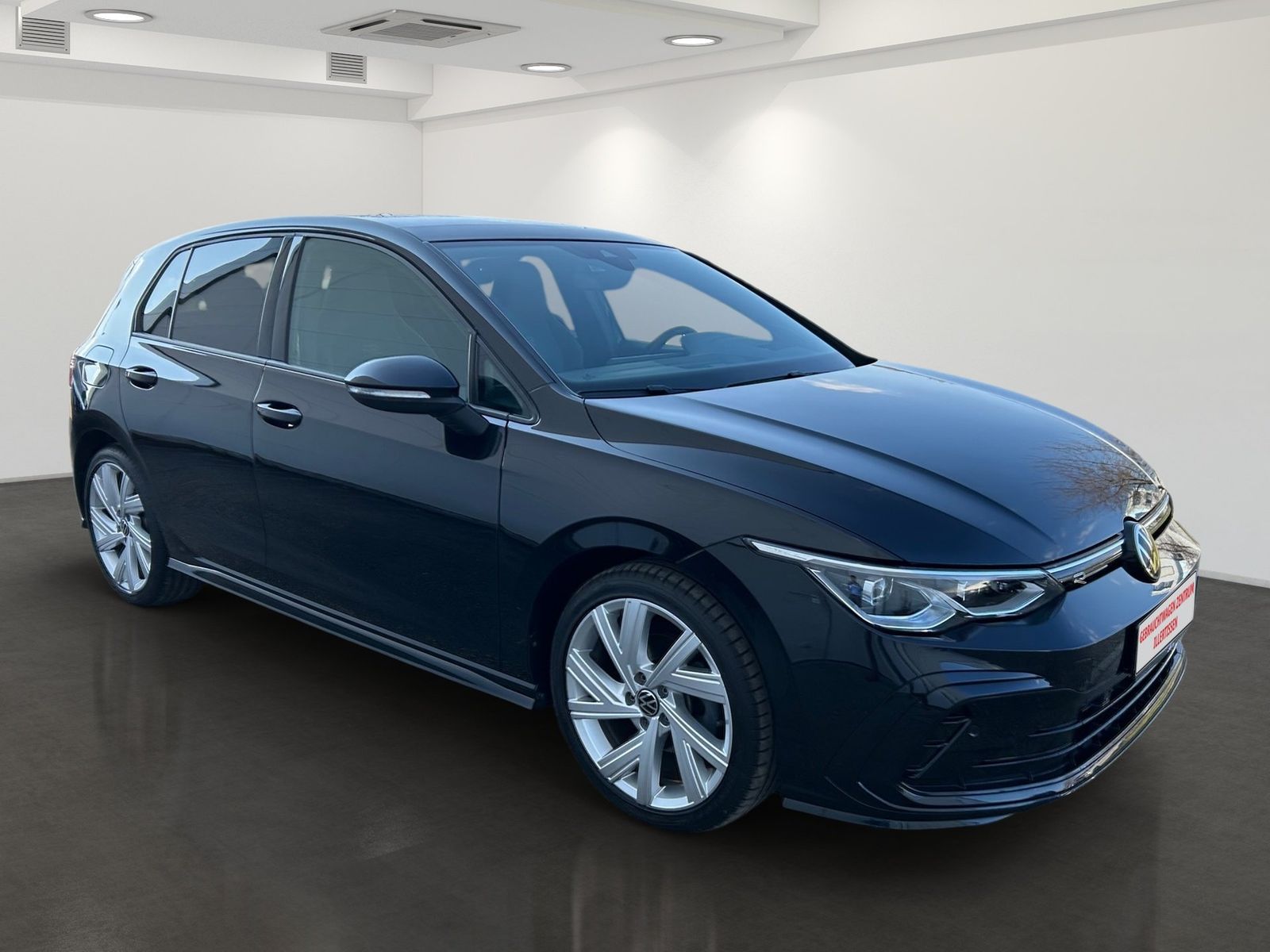 Volkswagen Golf VIII 2.0 TDI R-Line *HEAD-UP*PANO*MATRIX*KA imagem 3