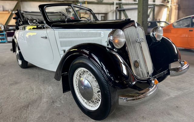 Audi AUDI AG Zwickau DKW F8 Cabrio 1939 Top IFA