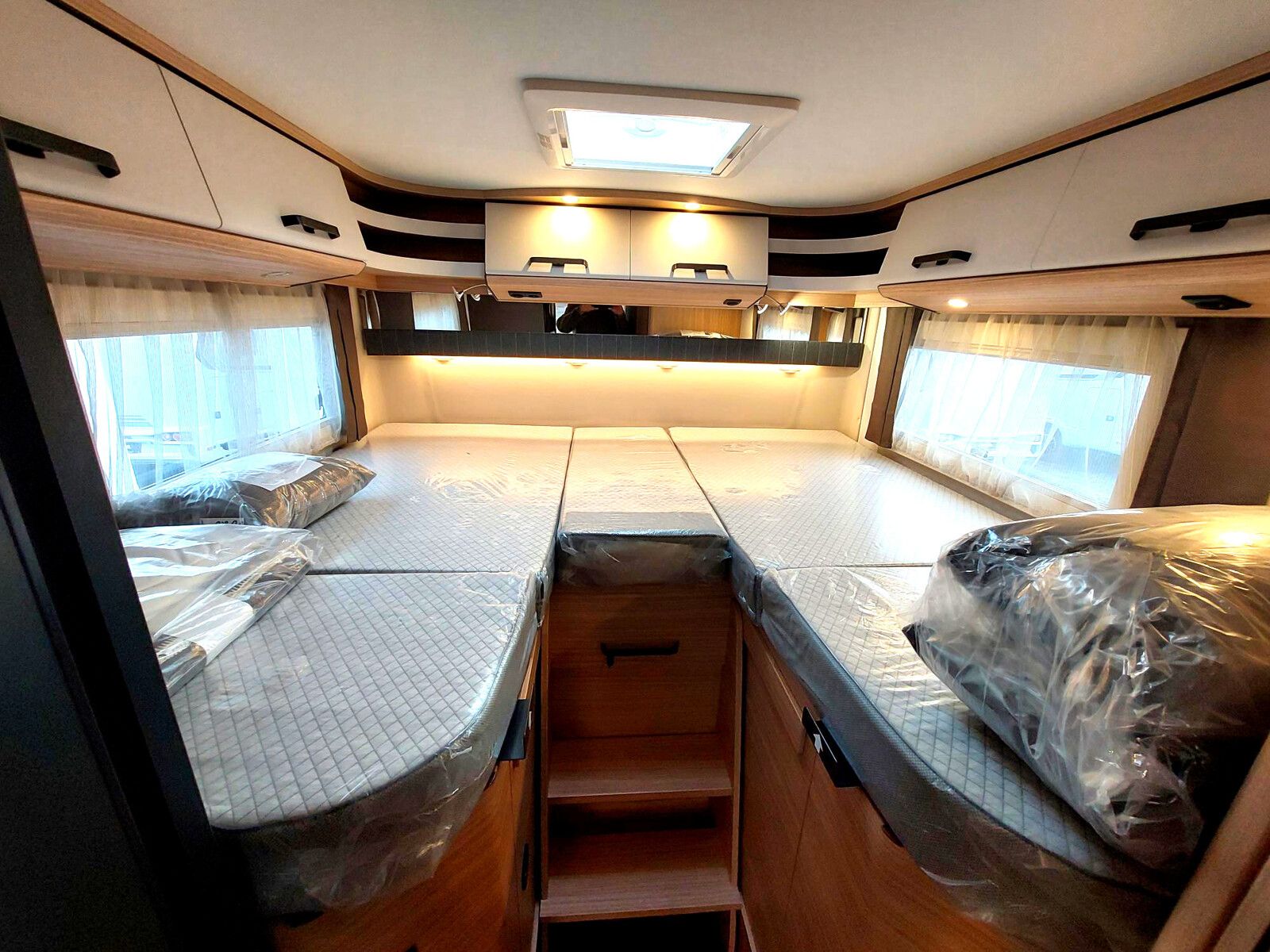 Fahrzeugabbildung Malibu I 430 KB LE comfort FIAT AUTOMATIK TV MARKISE