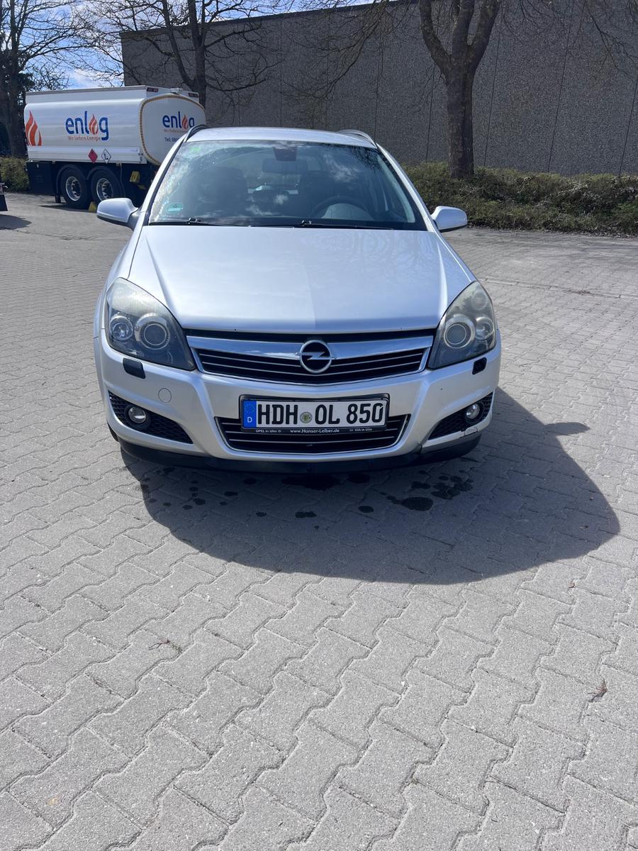 Opel Astra, 2008
