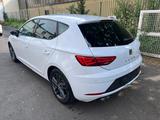 Seat Leon FR 2.0 TSI Beats 1.Hand Top Zustand - Seat Leon: Weiß, Fr