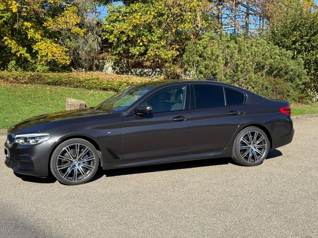 BMW 540i xDrive, Top Ausstattung, Restgarantie, 1.Hd