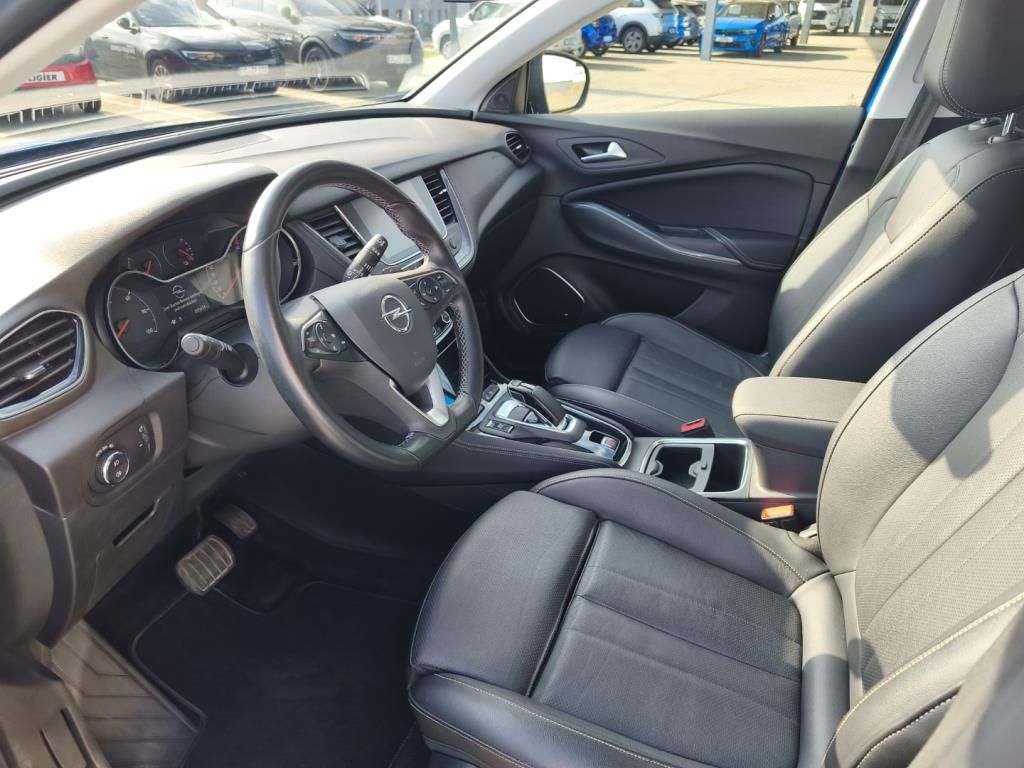 Autohaus Zimpel & Franke -  Opel Grandland X Ultimate 4x4 Plug-In Hybrid Automati - Bild 8
