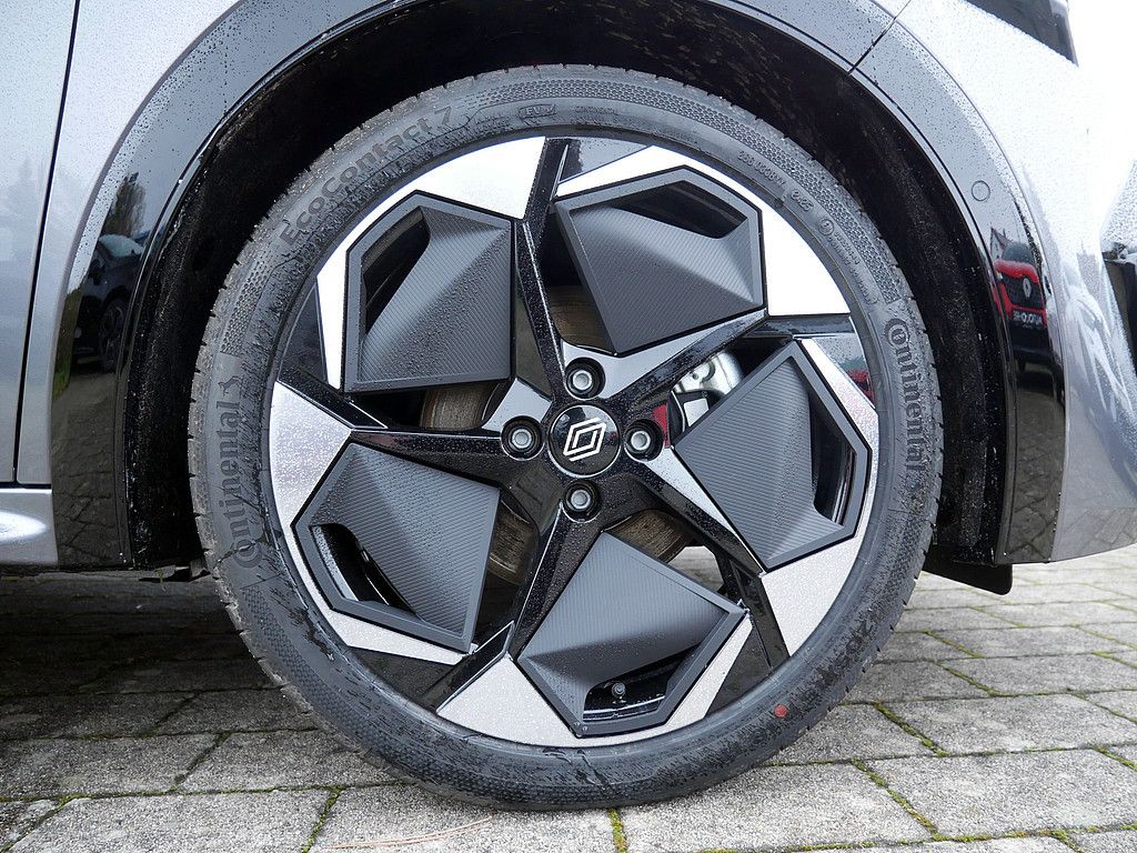 Fahrzeugabbildung Renault Clio Techno Full Hybrid E-Tech 160