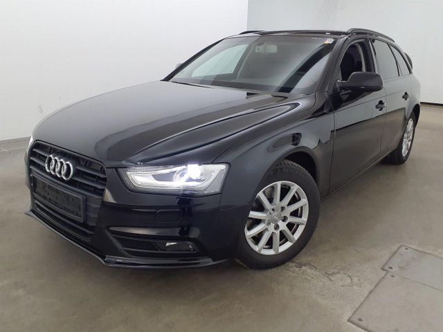 Audi A4 1.8 TFSI XENON NAVI LEDER STANDHZG