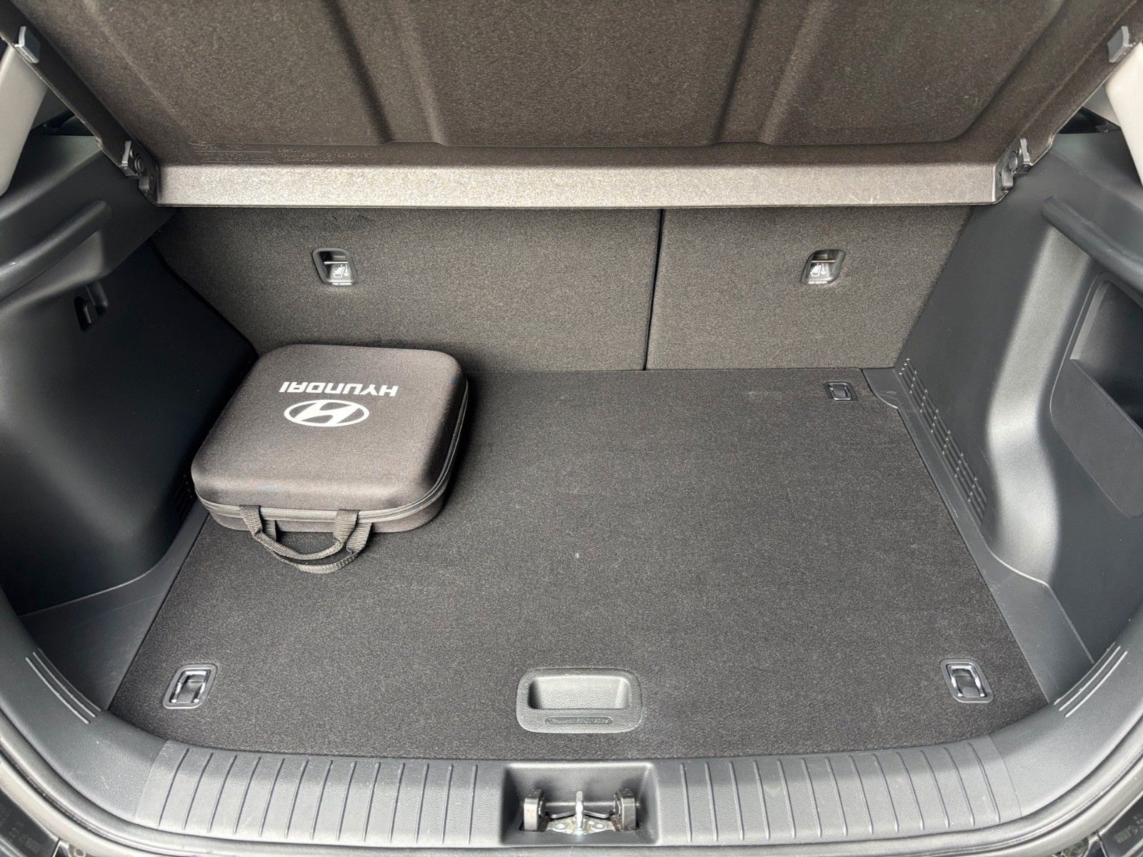 Fahrzeugabbildung Hyundai Kona Trend Elektro 2WD