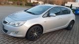 Opel Astra J 1.4 Turbo/103kW/ Kupplung Neu!!/TÜV 2027 - Opel Astra aus 2011: Turbo