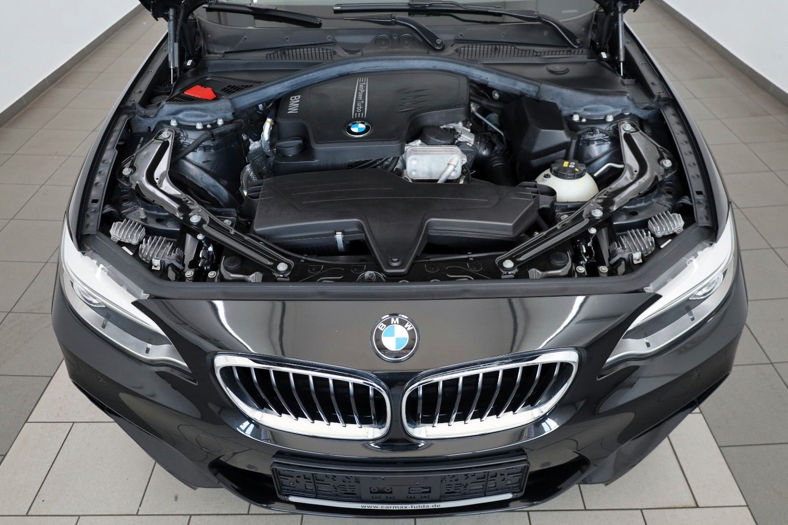 Fahrzeugabbildung BMW 220 i Cabrio M Sport,Navi Prof.,Kamera,Xenon