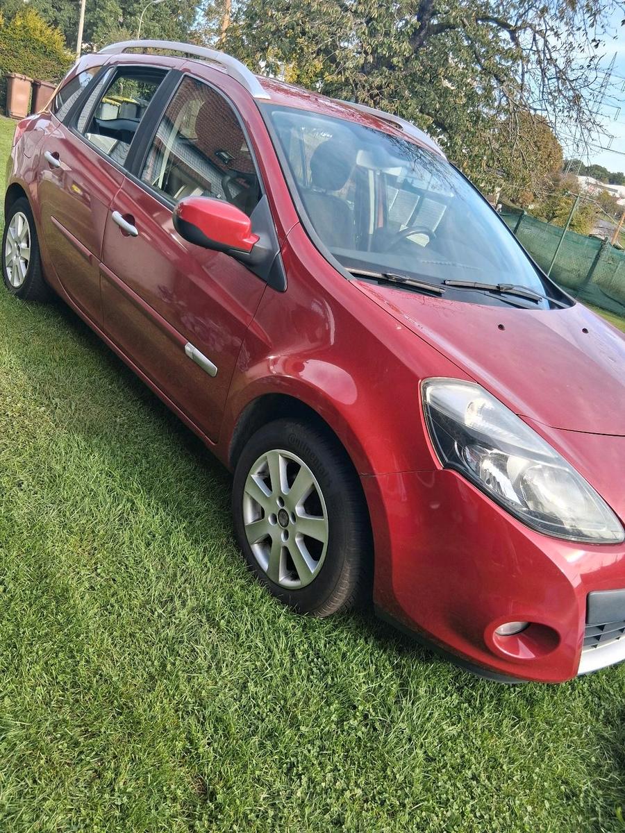 Renault Clio 2011 — photo 5