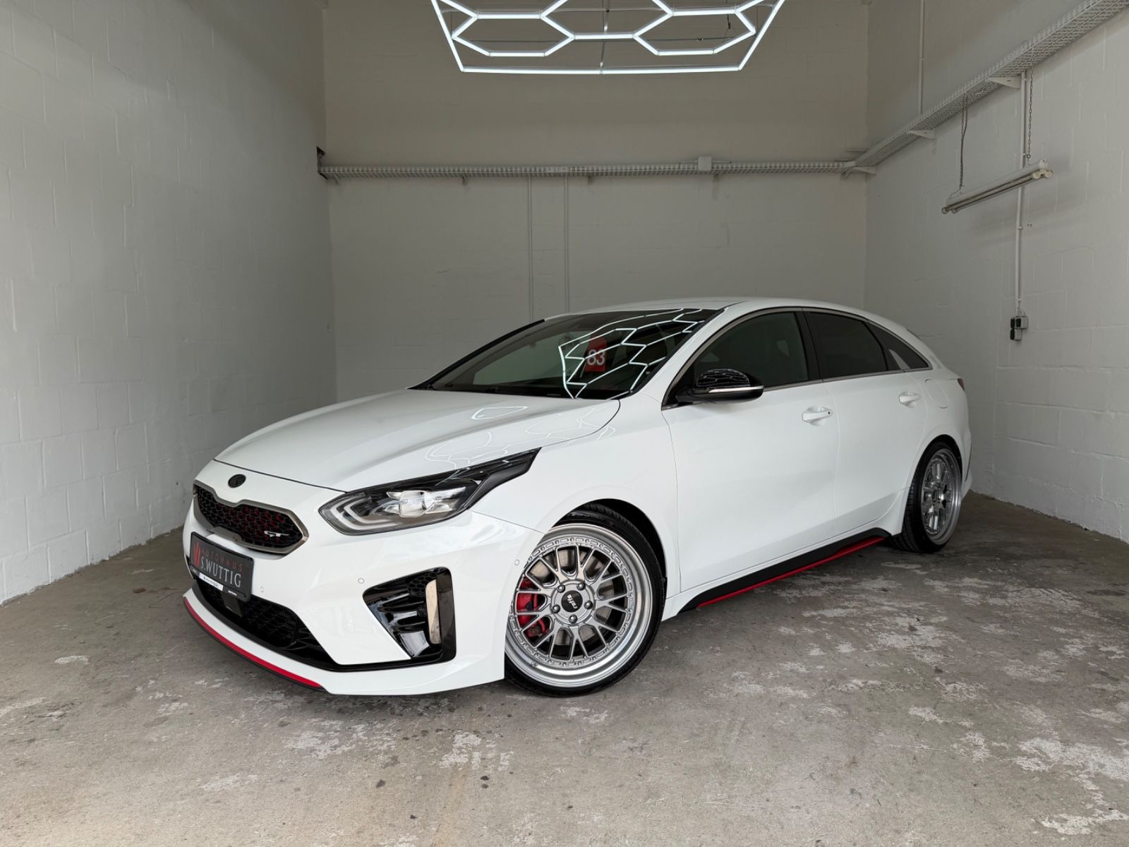Kia pro cee'd / ProCeed ProCeed GT 1.6T-GDI 7Gang DCT
