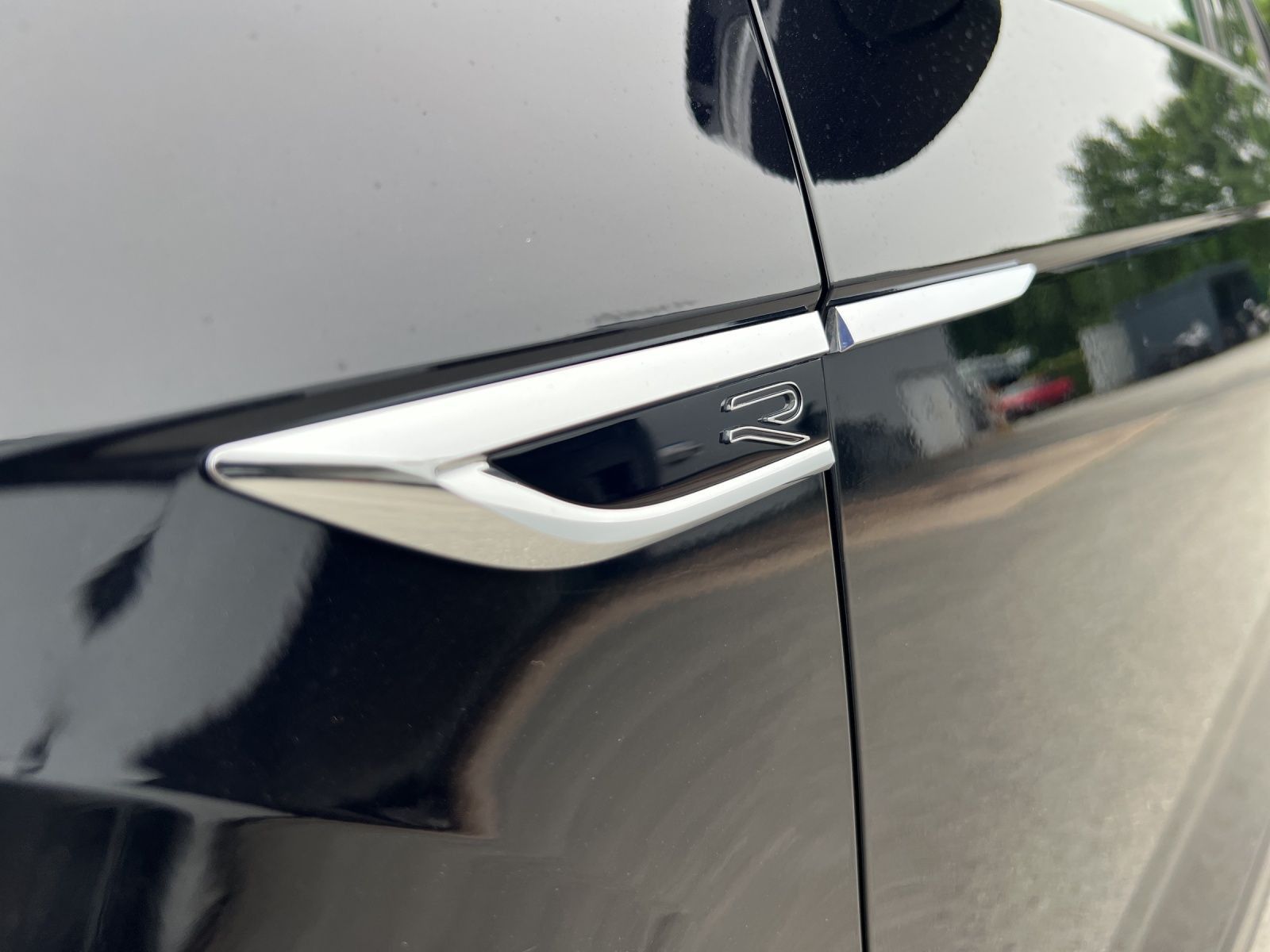 T-Roc R-Line 1.5 TSI DSG AHK*Navi*ACC*LED