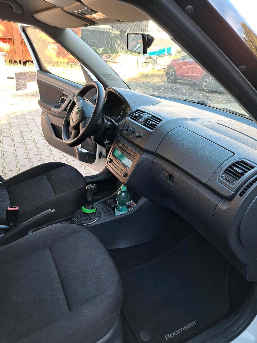 Skoda Roomster 2012 — photo 10