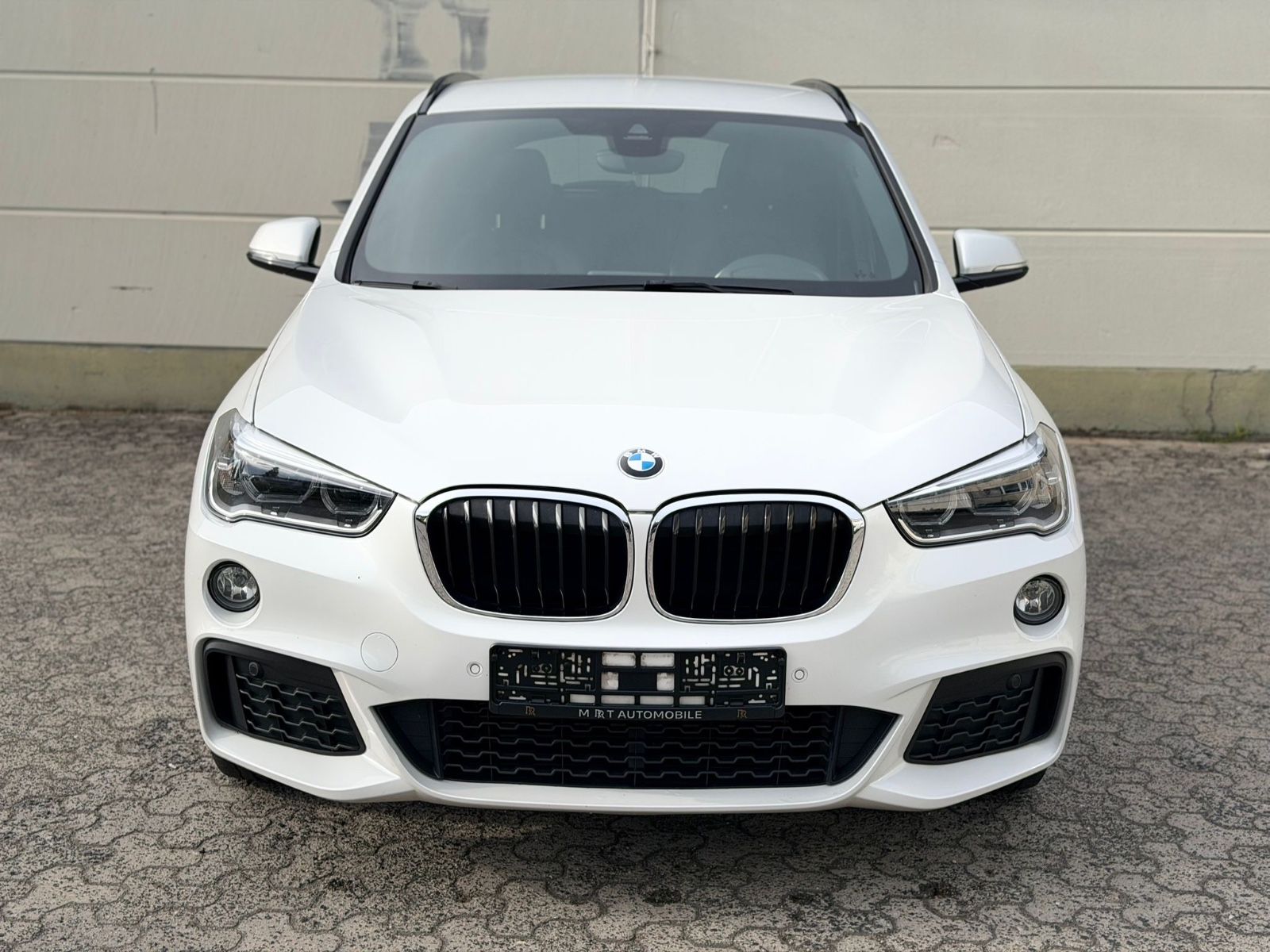 BMW X1 sDrive 18 d M Sport*AUTOMATIC*SHZ*KEY-GO*