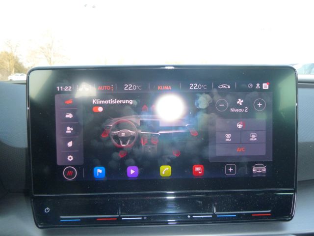 Fahrzeugabbildung Seat Leon Sportstourer 2.0 TDI >FR/Voll-LED/KAM/NAVI<