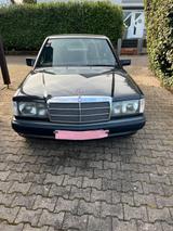 Mercedes-Benz 190 - Mercedes-Benz 190 mit Diesel-Antrieb: Automatik