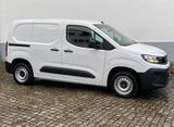 Opel Combo E Cargo LED/Sitzhz/Holzboden - gebrauchte Opel Combo aus dem Jahr 2024