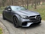 Mercedes-Benz AMG E63 4MATIC+ Designo Magno Burm 3D  Pano  - gebrauchte Mercedes-Benz E 63 AMG aus dem Jahr 2017