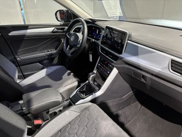 Fotografie 5 des VW T-Roc 1.5 TSI OPF DSG GOAL LED SHZ ACC