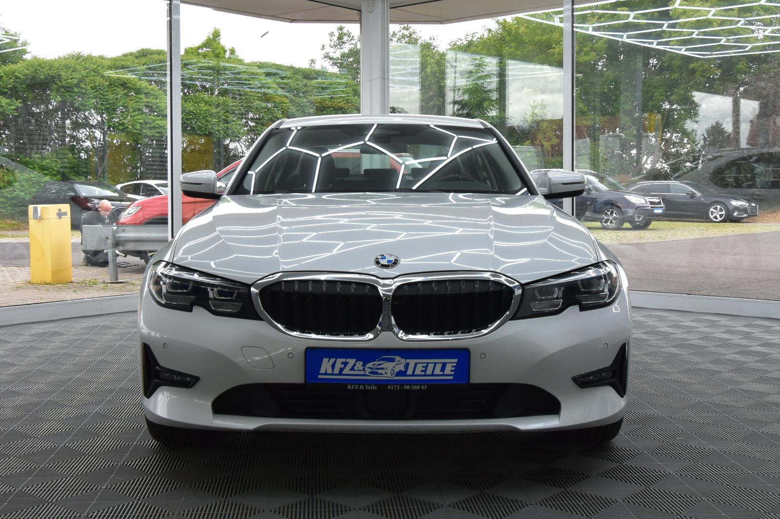 BMW 320i xDrive Advantage Assistenz Plus ACC SHZ LED