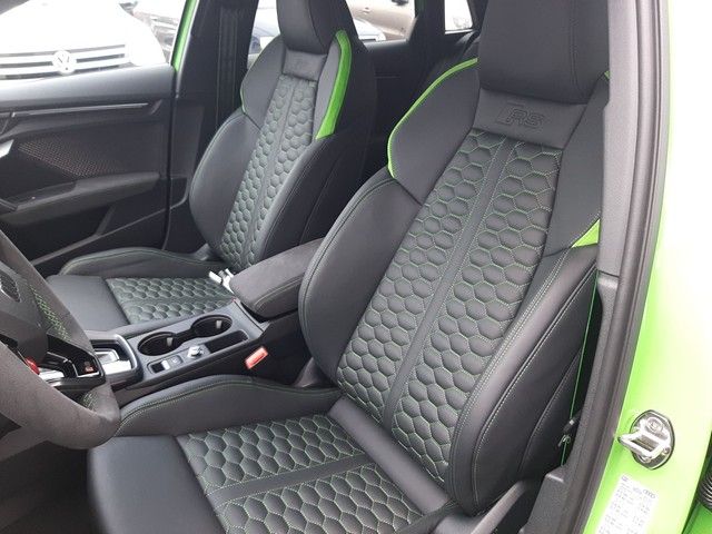 Fahrzeugabbildung Audi RS 3 Sportback Matrix SONOS Pano HUD 280kmh