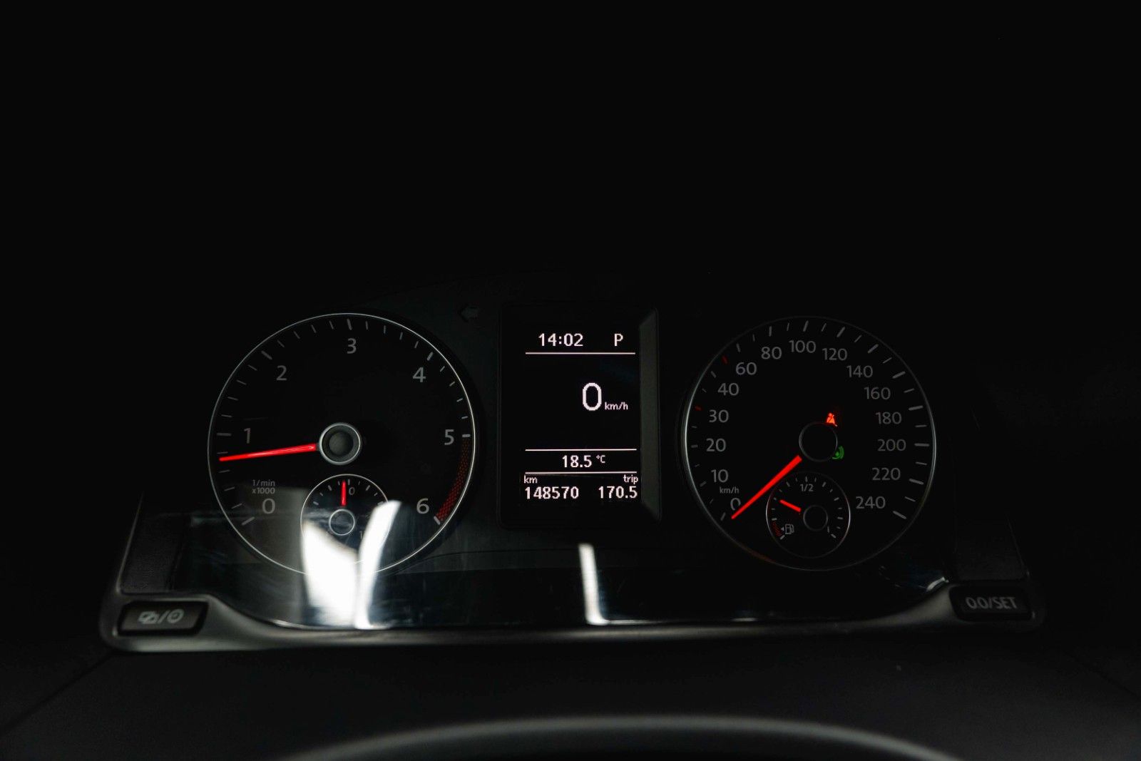 Fahrzeugabbildung Volkswagen Caddy 1.6 TDI DSG Edition 30 Sport | Alcantara
