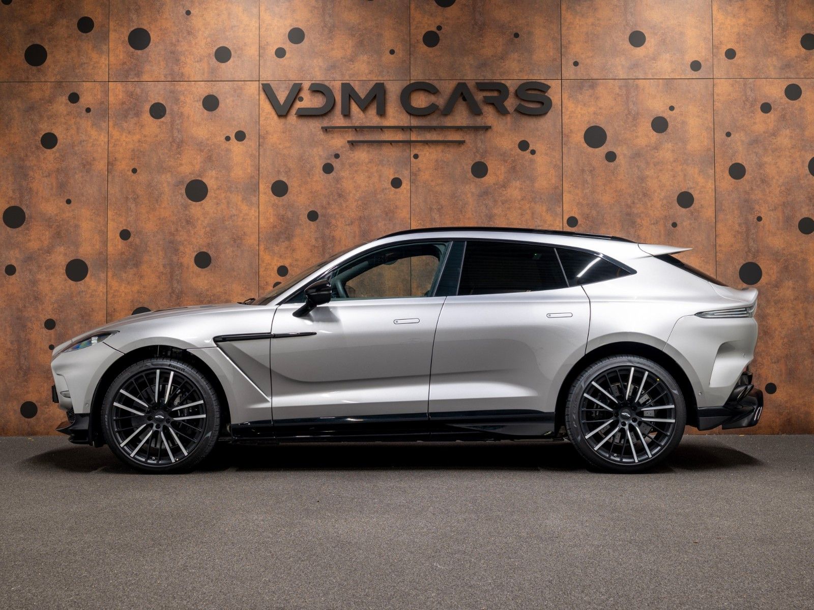Aston Martin DBX 4.0 V8 707*FACELIFT*ACC*360* foto 2