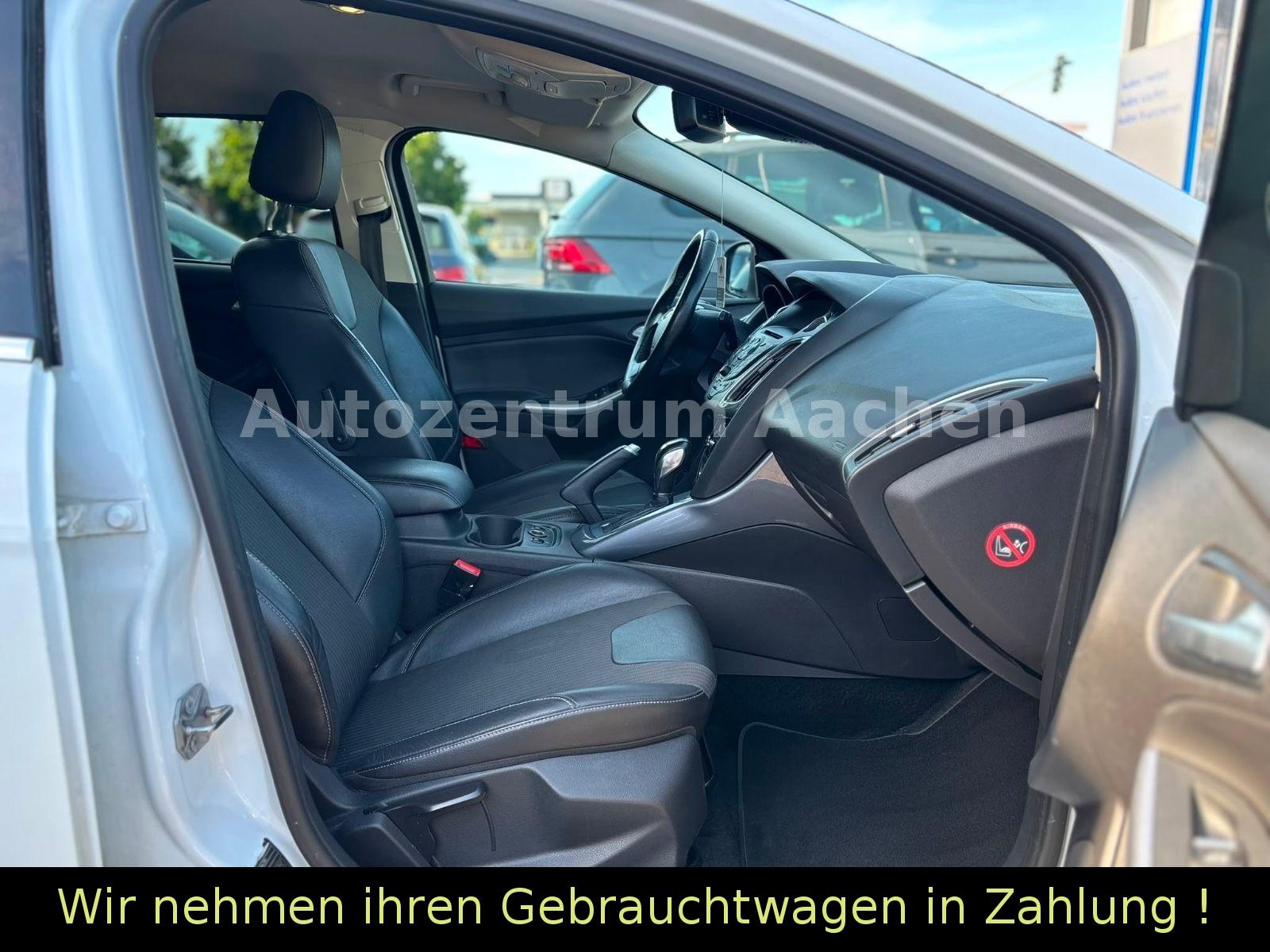 Ford Focus 2014 — фото 17