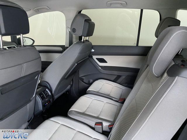Touran 1.5 TSI DSG Comfortline NAVI KLIMA PDC LE