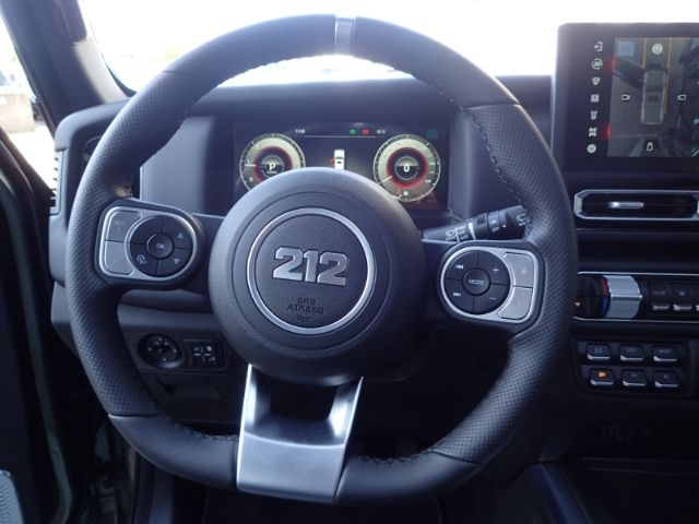 Fahrzeugabbildung BAW 212 TCI 4WD Grün/Schwarz/Grau Leder Digitales Co