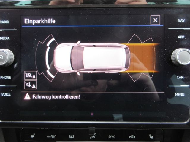 Passat Variant 2.0 TDI DSG Business AHK/LED/NAVI
