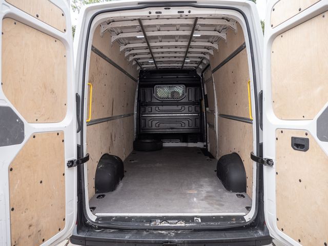 Crafter 35 2.0 TDI Kasten L3H2 SHZ KAMERA NAVI