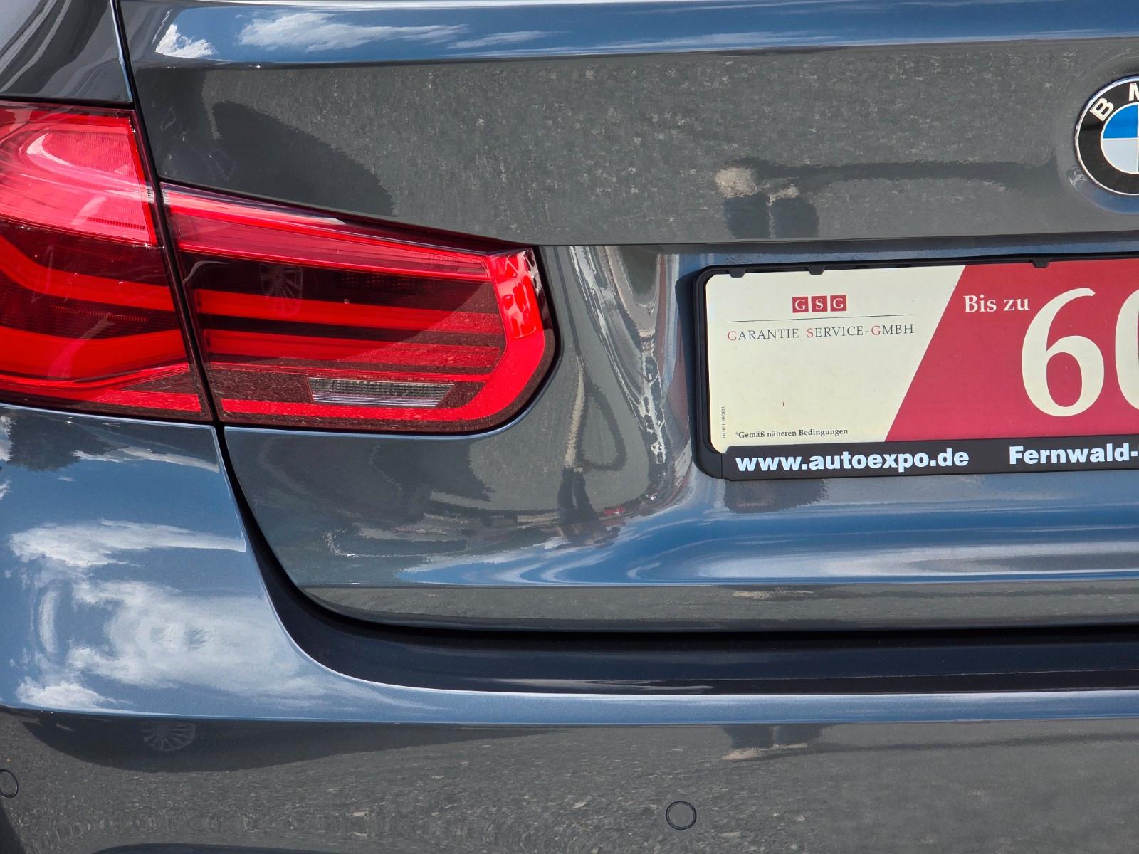 BMW 320 i M Sport*1.Hand*Scheckheft gepflegt*Ambient