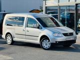 Volkswagen Caddy Maxi-Behindertengerecht-Rampe - scheckheftgepflegte VW Caddy Maxi