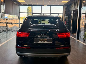 Audi Q7 - 5