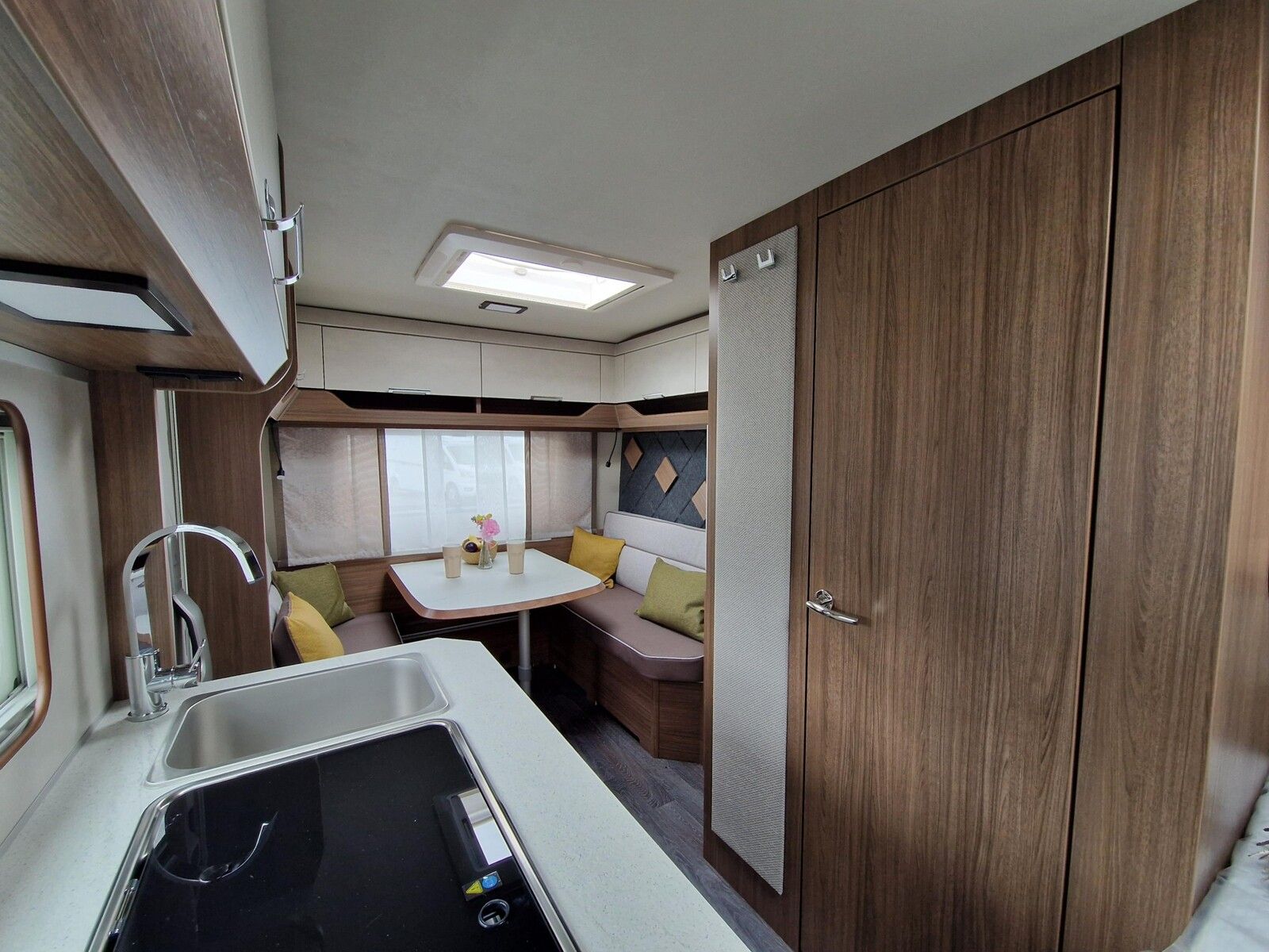 Fahrzeugabbildung Tabbert Cazadora 460 E 2.3