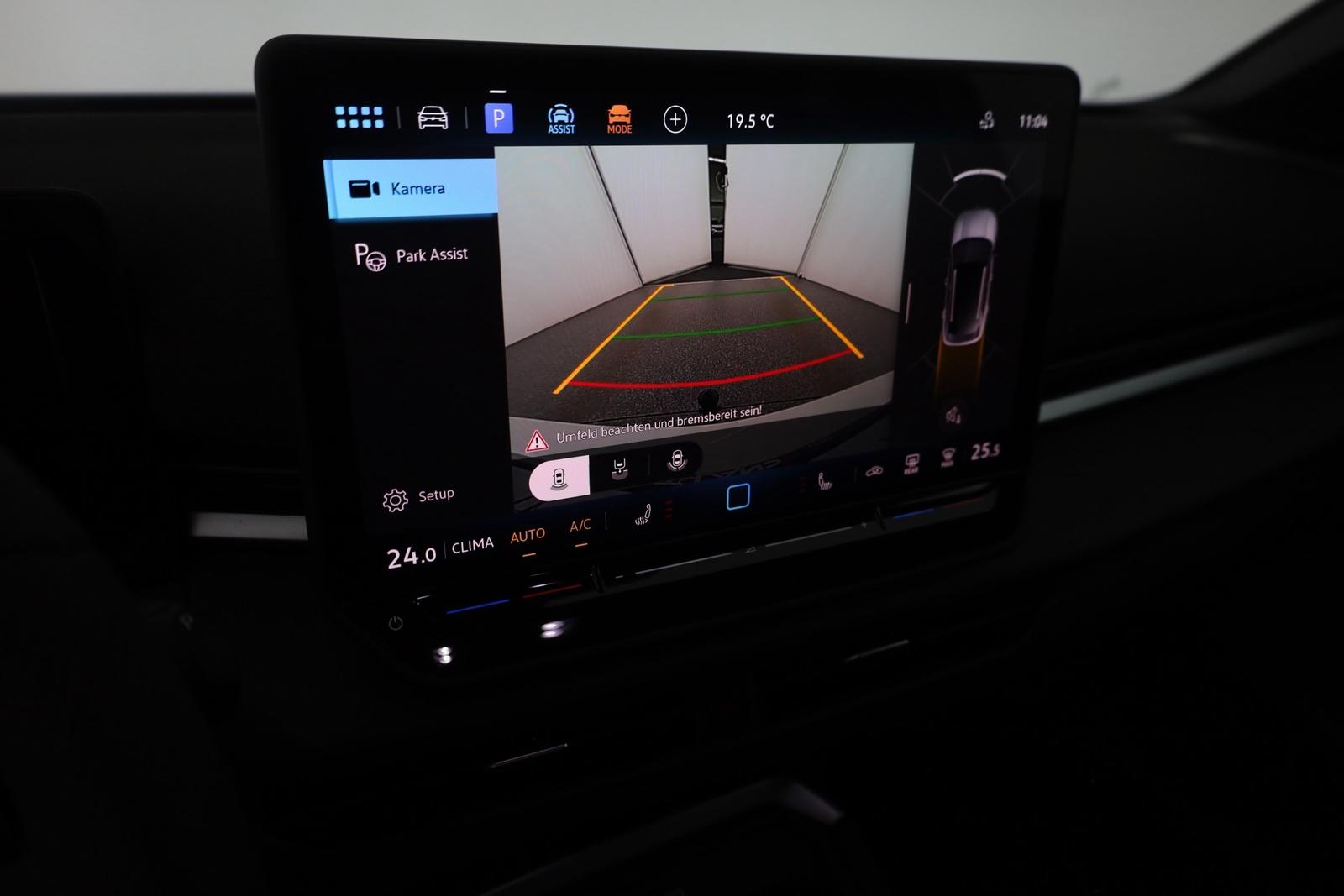 Volkswagen T-Roc R-Line 1.5 eTSI DSG n.Modell LED ACC AHK