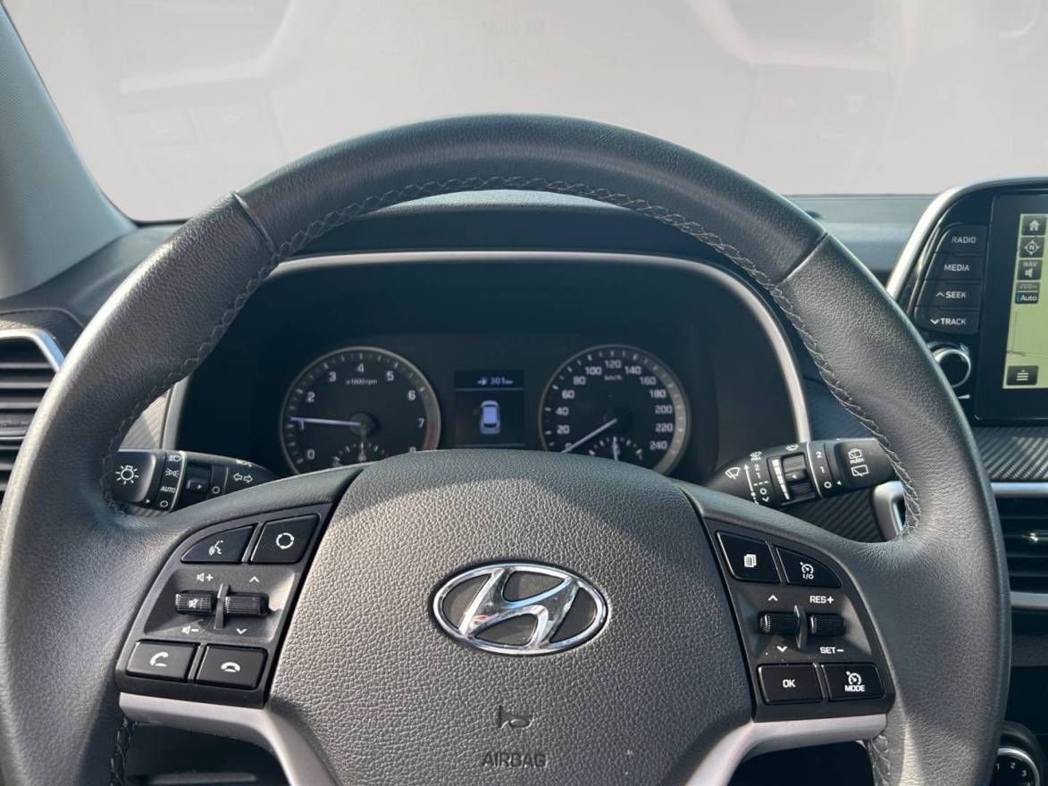 Fahrzeugabbildung Hyundai TUCSON PURE Sonderkontingent Navigation